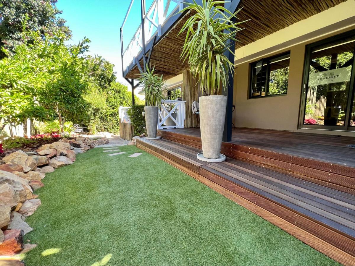 Yebo Boutique Guesthouse Somerset West Exterior foto
